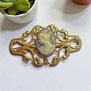 Vintage Filigree Cameo Brooch – Ornate Gold-Tone Frame, 2 Inches